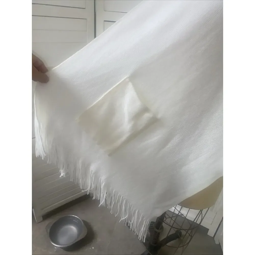 Mixit Women’s Off White Acrylic Shawl One Size Fringes Pocket